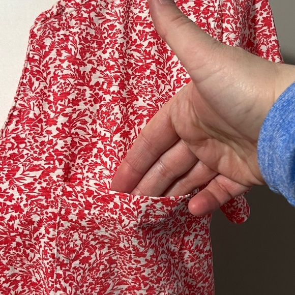 Part Two GesinasPW Short Sleeve V-Neck Leaf Floral Pattern Top - Picture 4 of 11